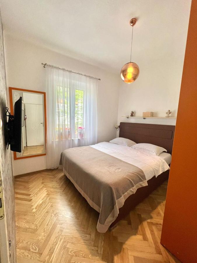 Apartment Kiki Kotor Exteriör bild
