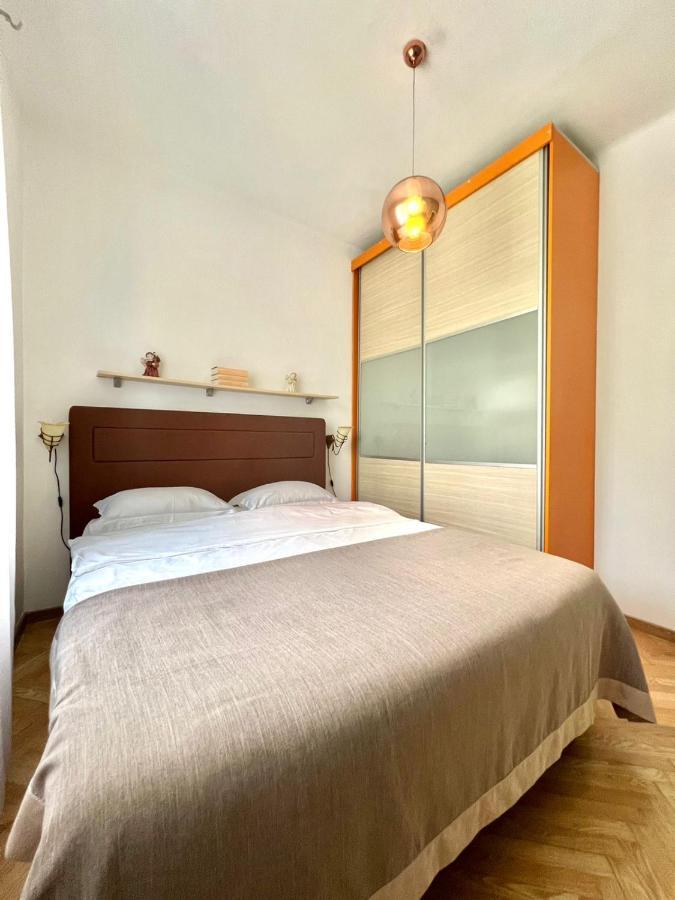 Apartment Kiki Kotor Exteriör bild